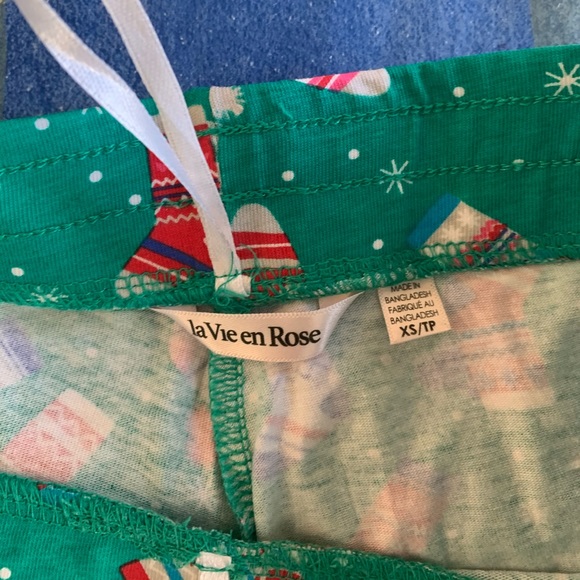 A matching pj set - Picture 4 of 4